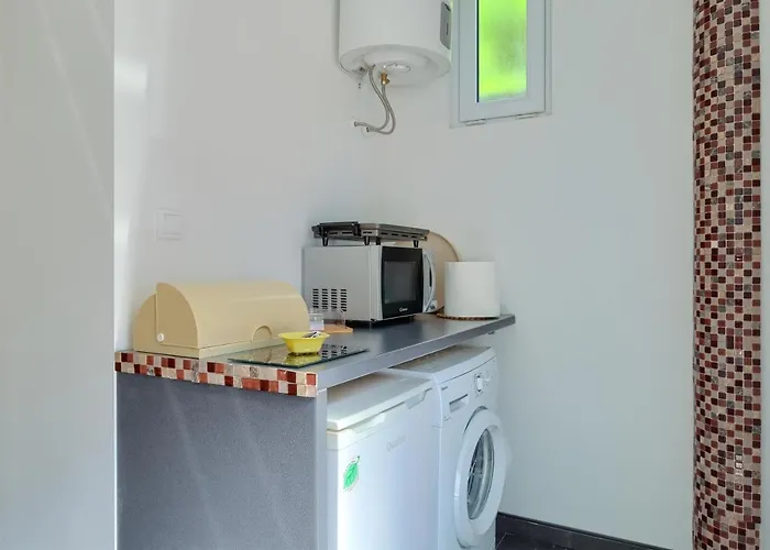 Apartment Large In Centre Pula! *