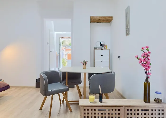 Apartamento Large In Centre Pula! *